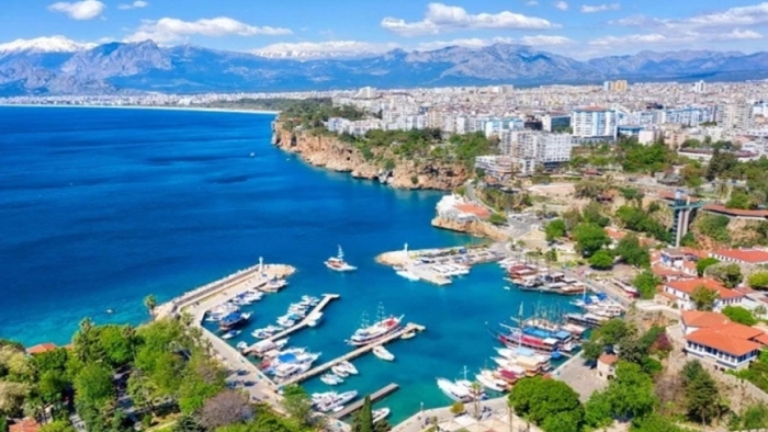 Antalya’ya D-8’den tescilli ödül