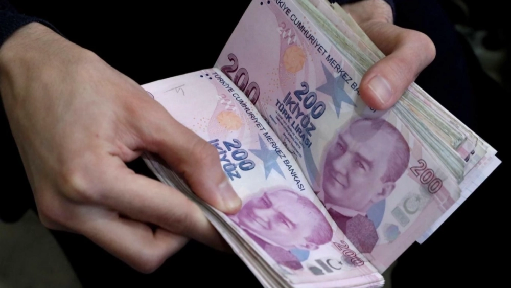 Yeni Yılda Yurt Dışı Harcı ve Vergilere Zam